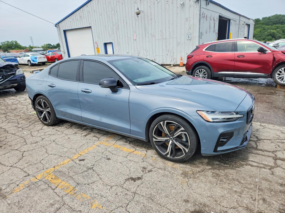 Volvo S60 2024 — Copart