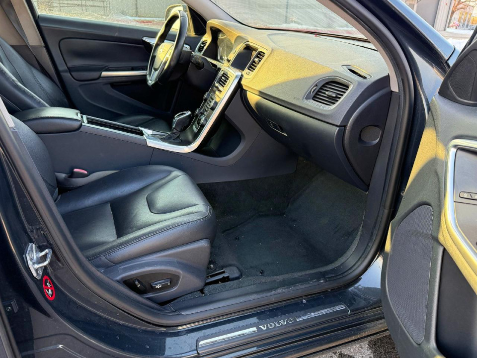 Volvo S60 2015 — Copart