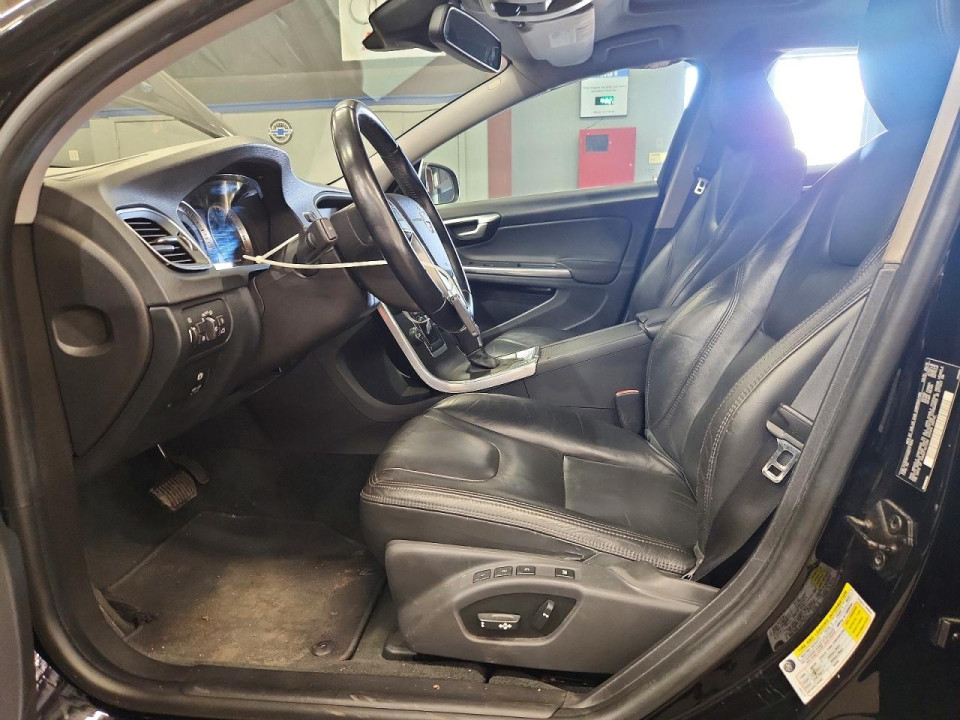 Volvo S60 2013 — Copart