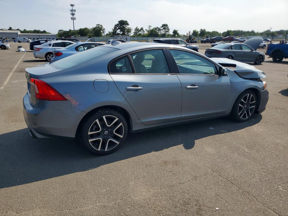 Volvo S60 2018 — Copart