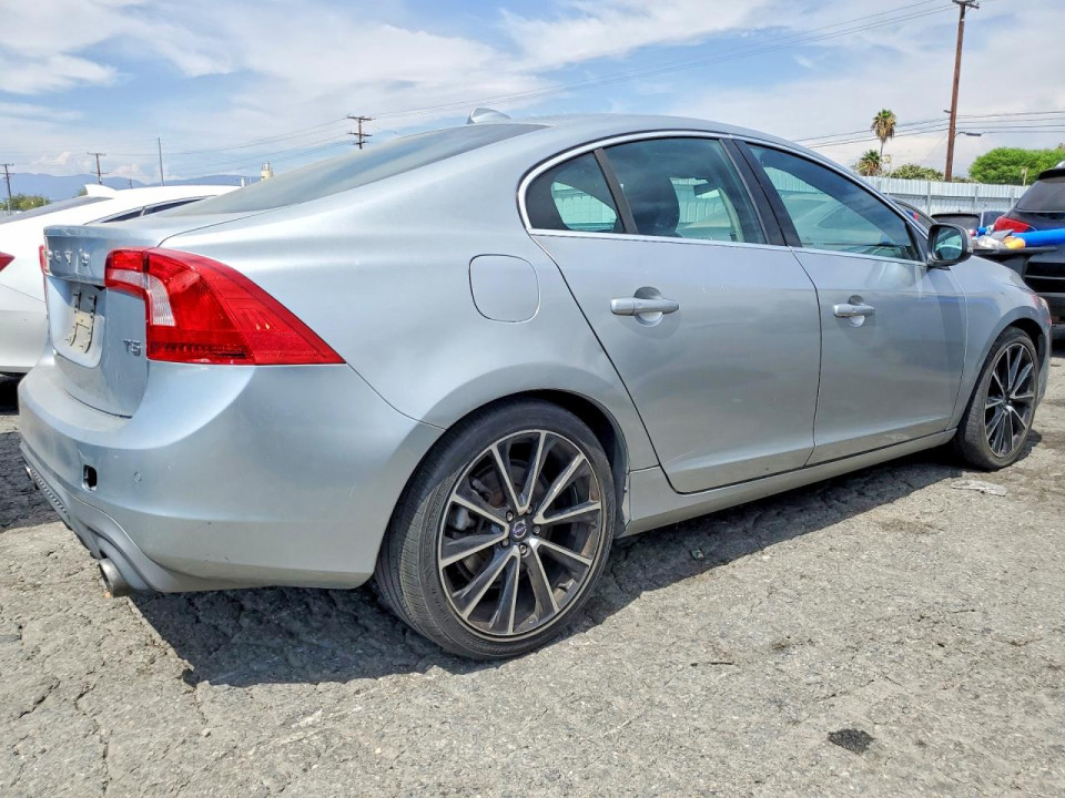 Volvo S60 2017 — Copart