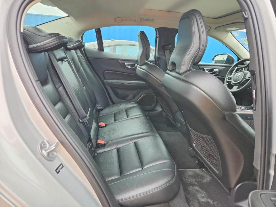 Volvo S60 2024 — Copart