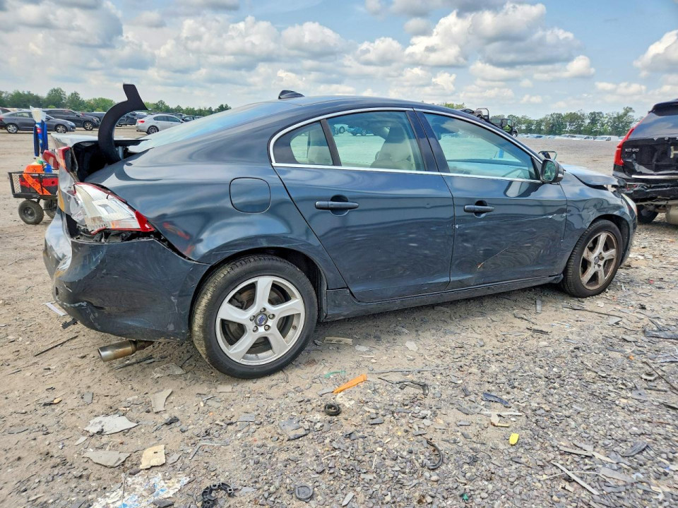 Volvo S60 2013 — Copart