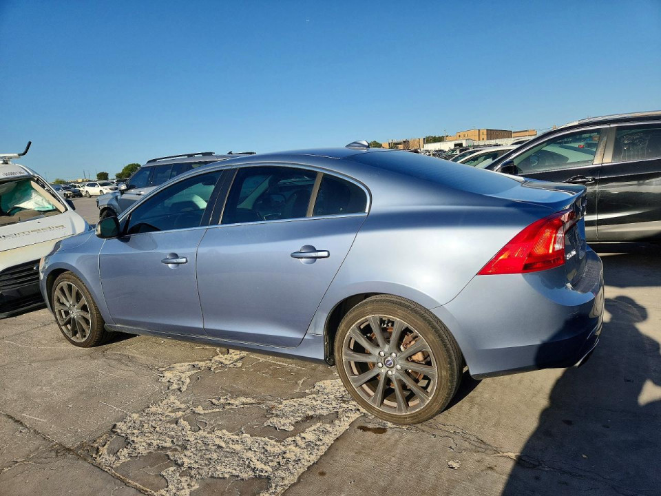 Volvo S60 2018 — Copart