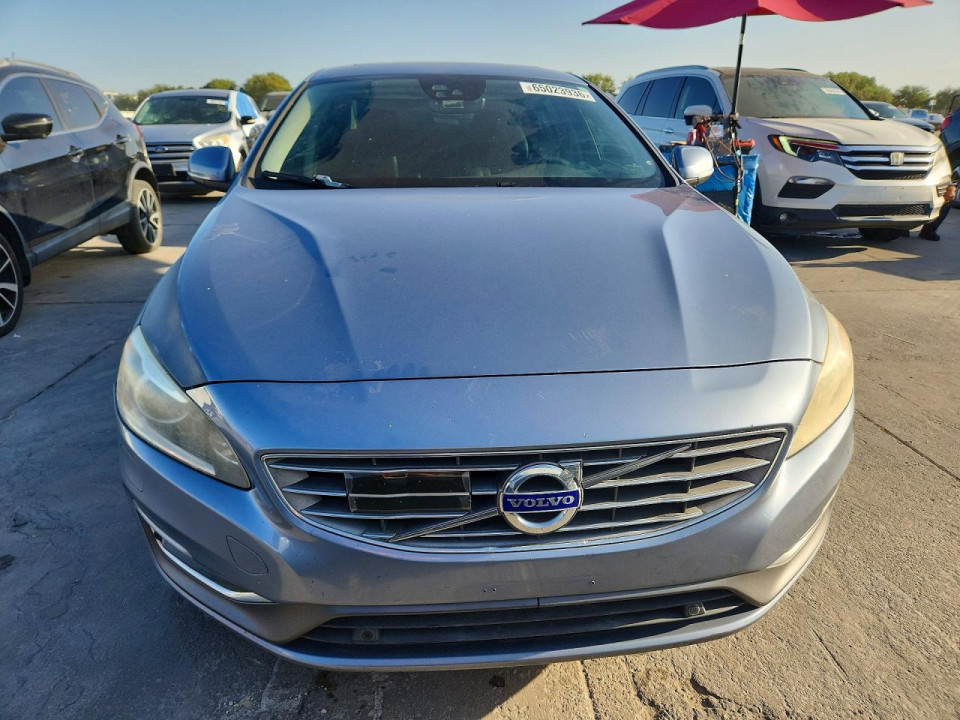 Volvo S60 2018 — Copart