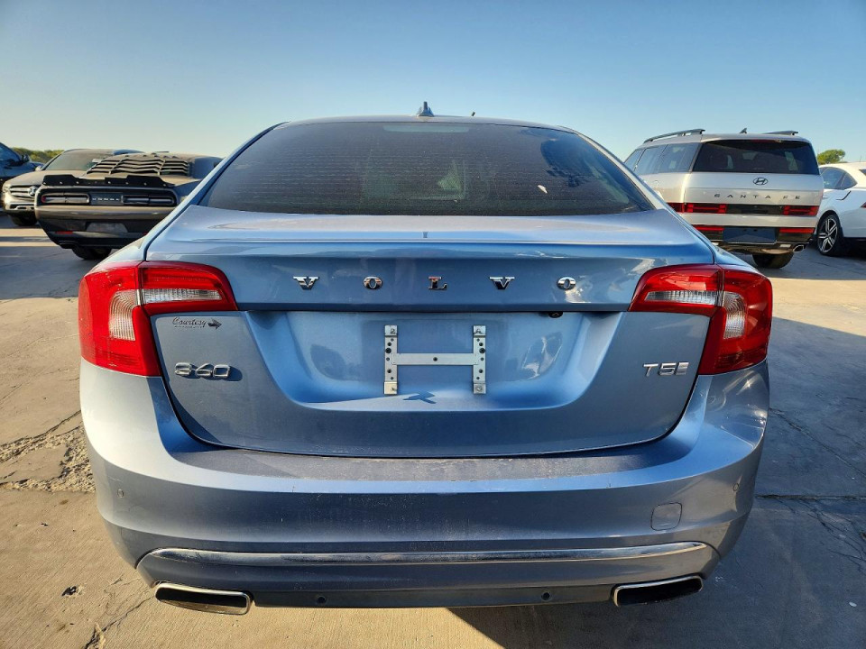 Volvo S60 2018 — Copart