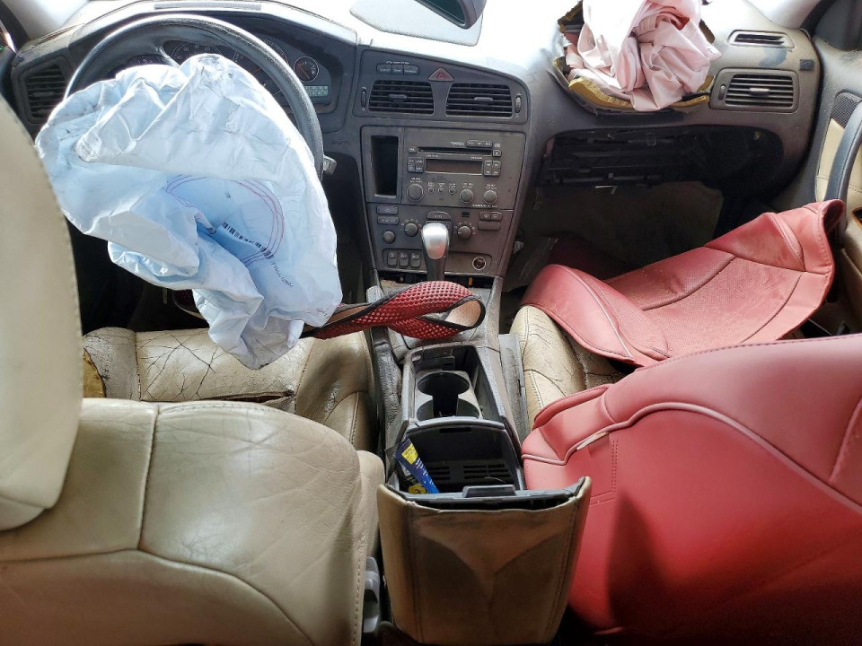 Volvo S60 2004 — Copart