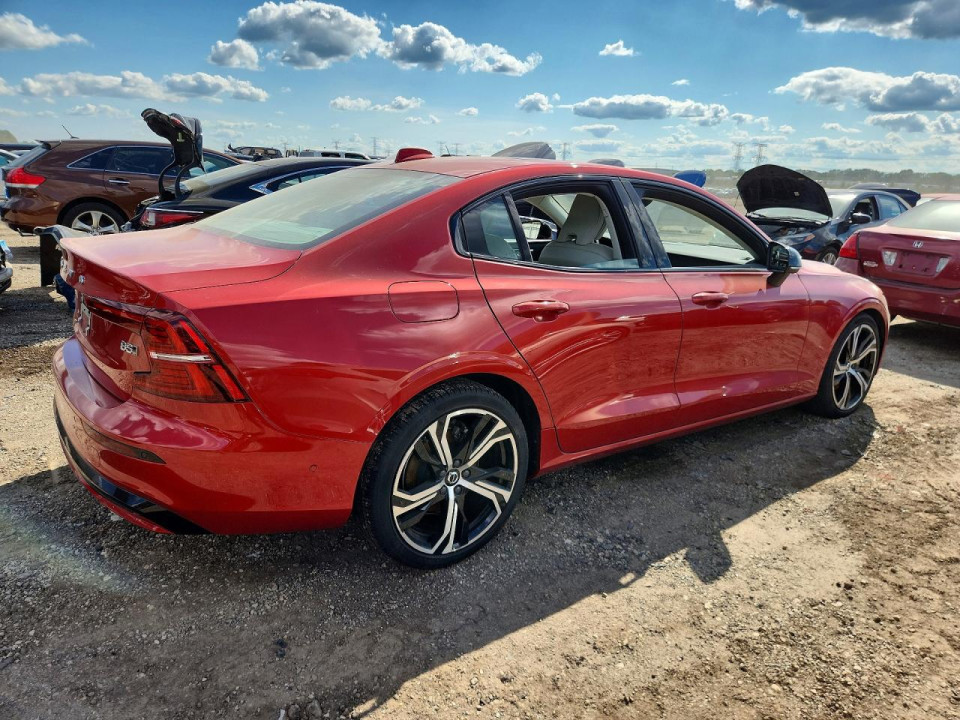 Volvo S60 2024 — Copart