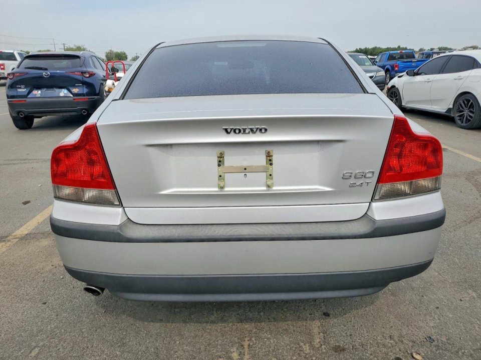 Volvo S60 2002 — Copart