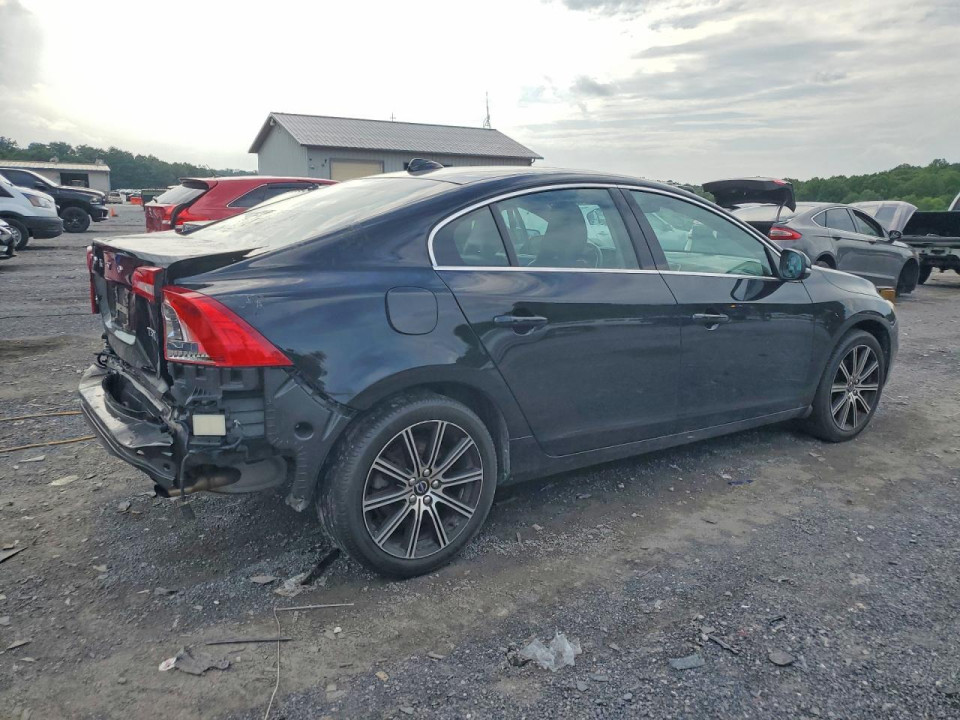 Volvo S60 2017 — Copart