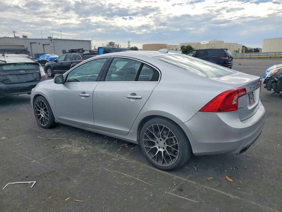 Volvo S60 2015 — Copart