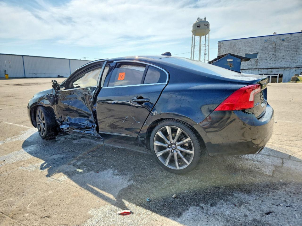 Volvo S60 2015 — Copart