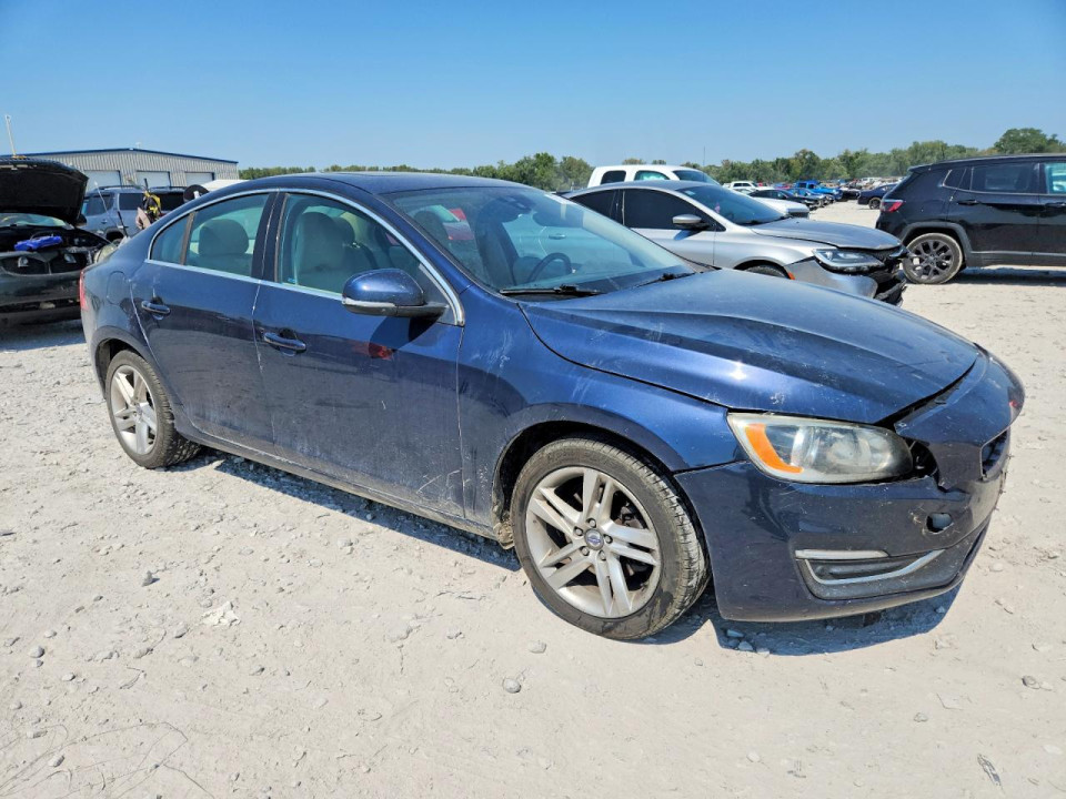Volvo S60 2015 — Copart