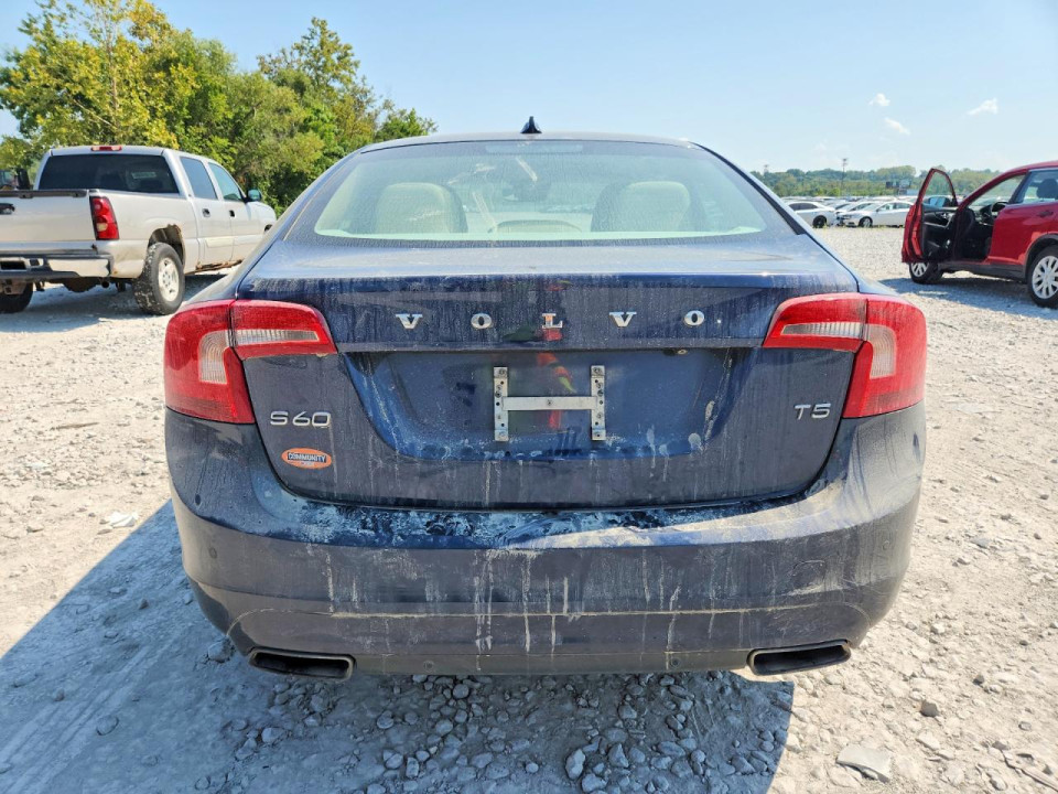 Volvo S60 2015 — Copart