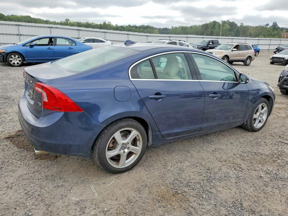 Volvo S60 2013 — Copart