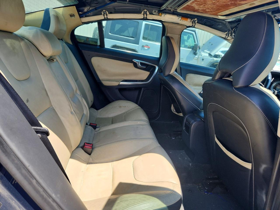 Volvo S60 2013 — Copart
