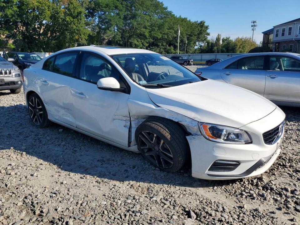 Volvo S60 2018 — Copart