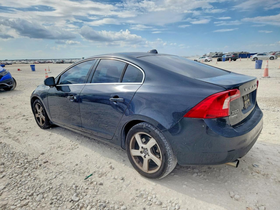 Volvo S60 2012 — Copart