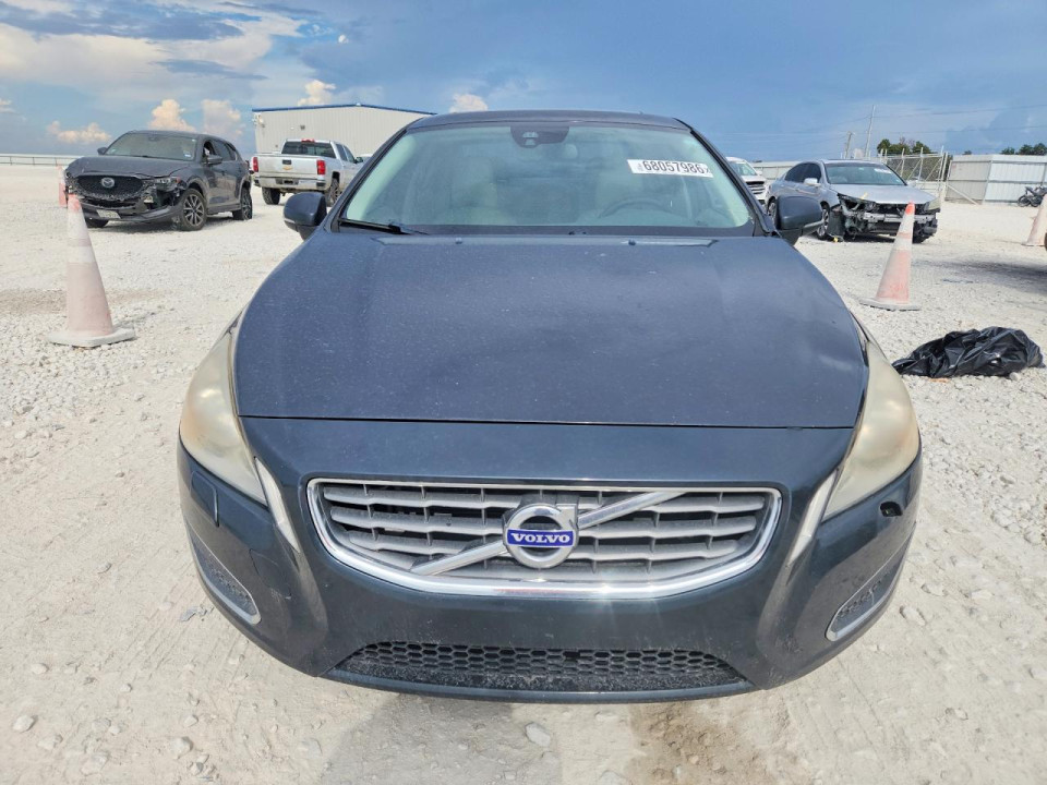 Volvo S60 2012 — Copart