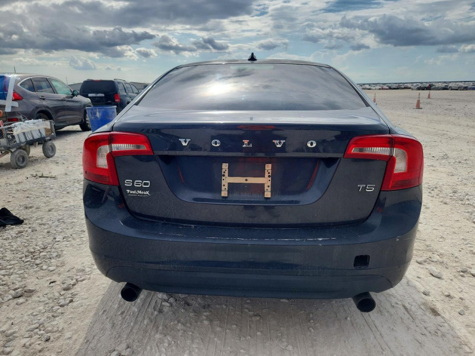 Volvo S60 2012 — Copart