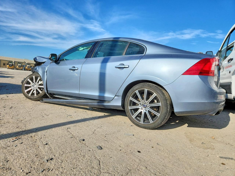 Volvo S60 2018 — Copart