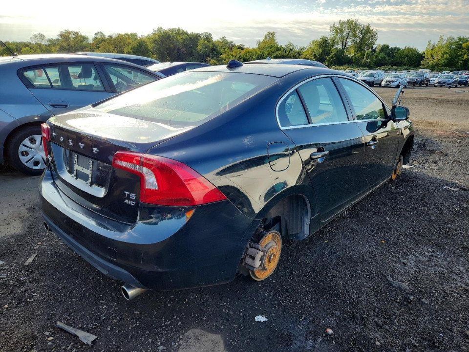 Volvo S60 2013 — Copart