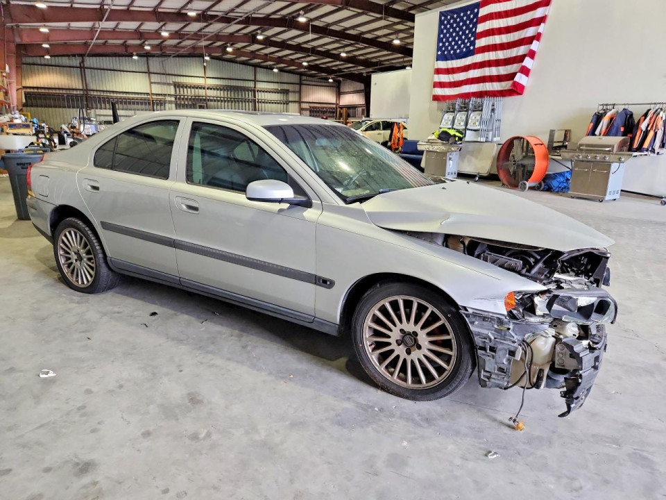 Volvo S60 2004 — Copart