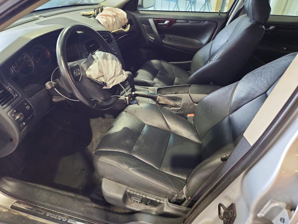 Volvo S60 2004 — Copart