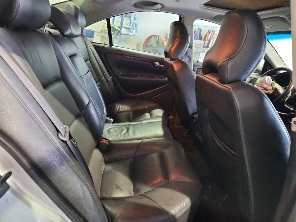 Volvo S60 2004 — Copart