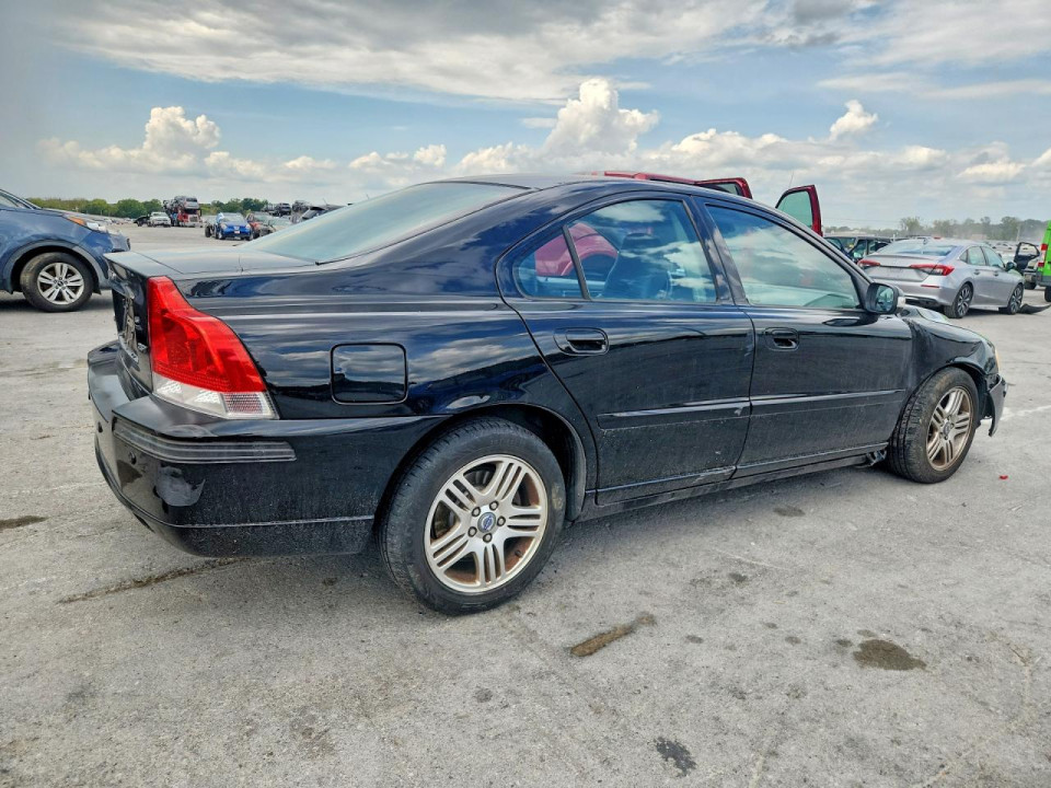 Volvo S60 2008 — Copart