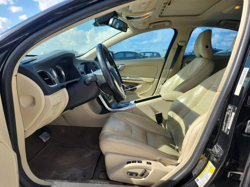 Volvo S60 2012 — Copart