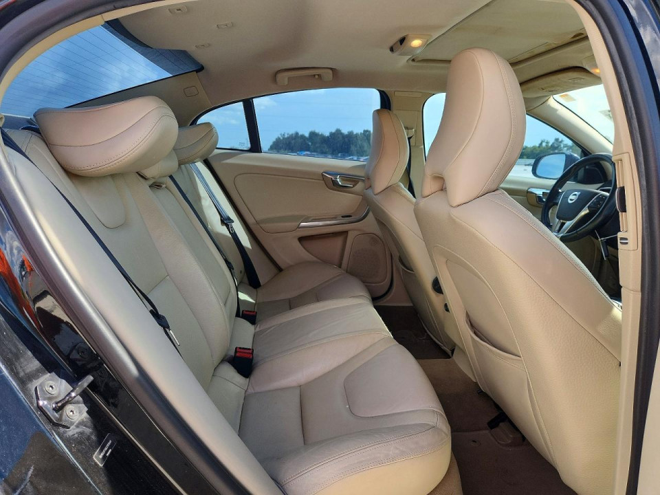 Volvo S60 2012 — Copart