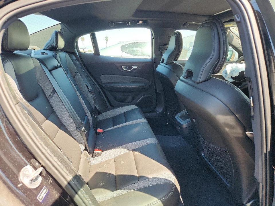 Volvo S60 2024 — Copart