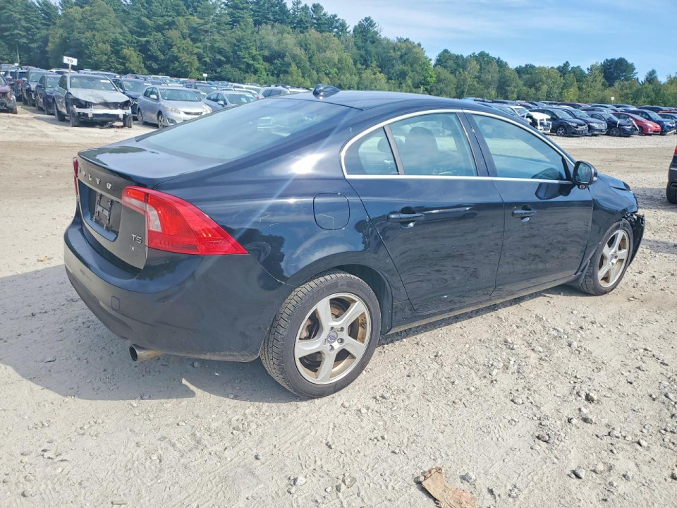 Volvo S60 2012 — Copart