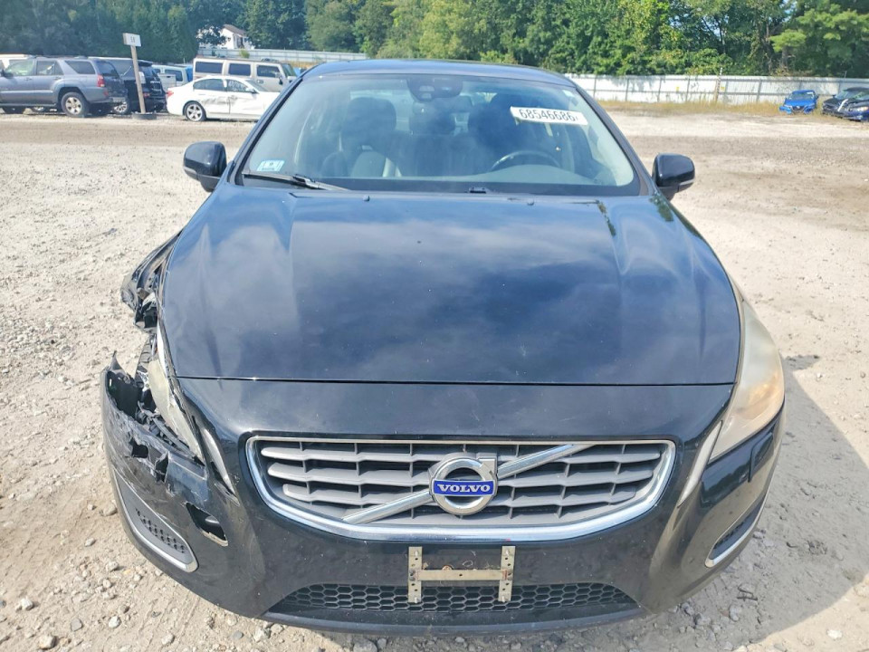 Volvo S60 2012 — Copart