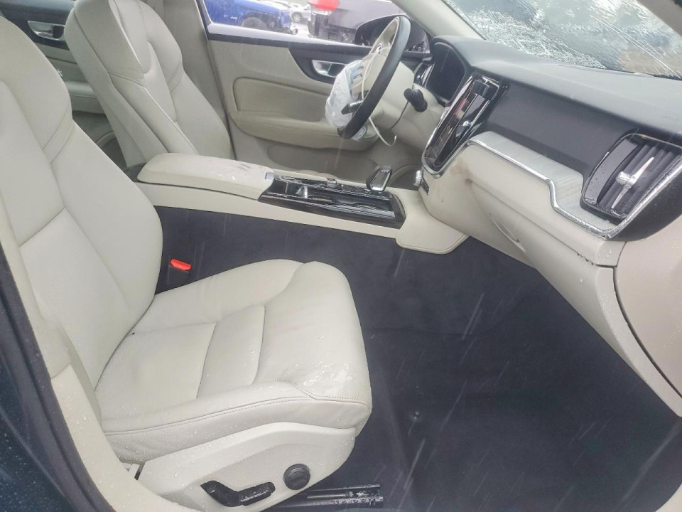 Volvo S60 2024 — Copart