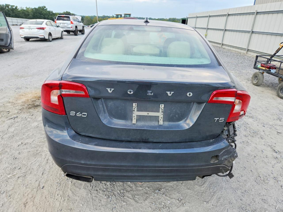 Volvo S60 2015 — Copart
