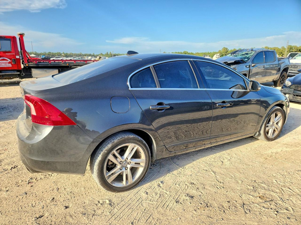 Volvo S60 2015 — Copart