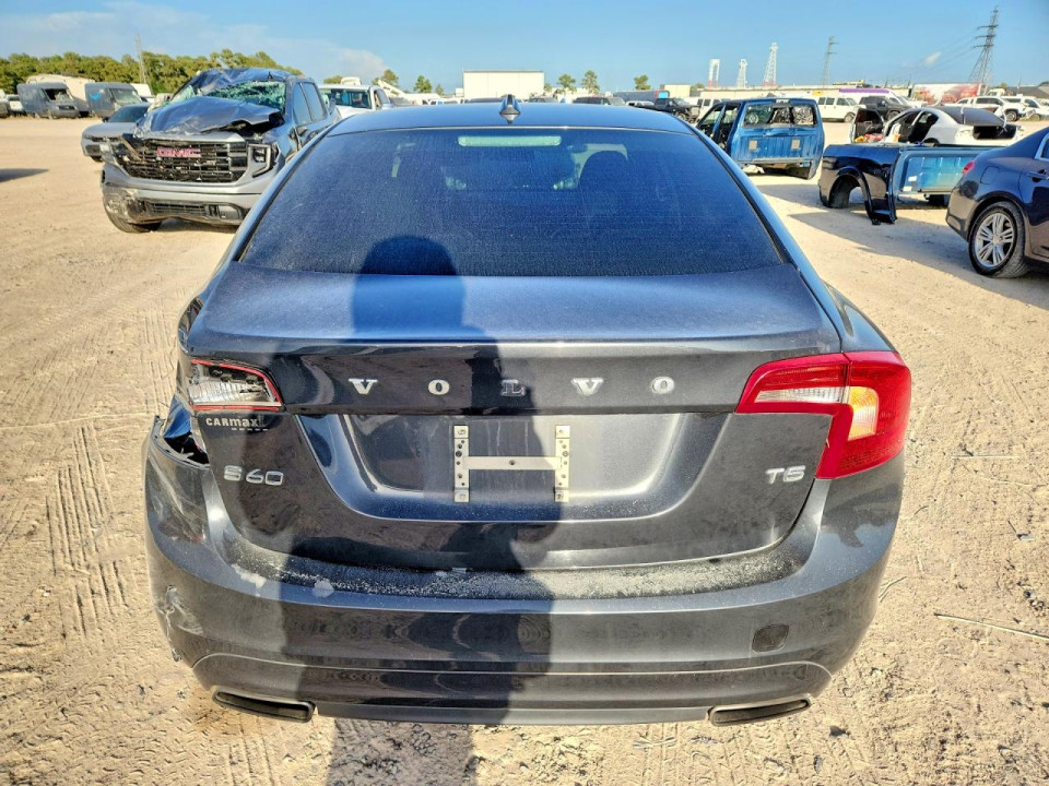 Volvo S60 2015 — Copart