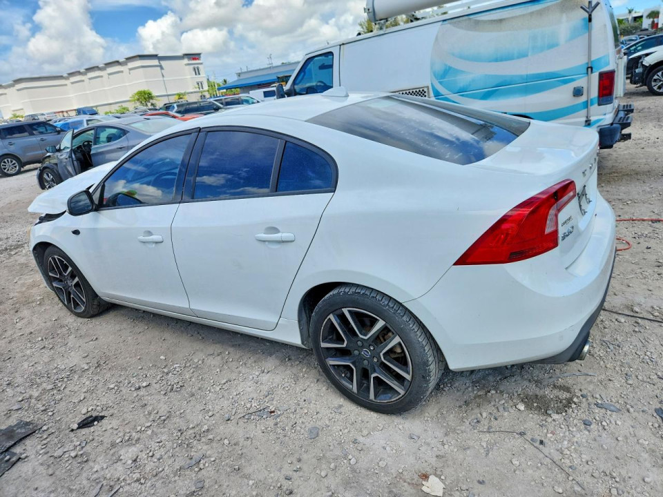 Volvo S60 2017 — Copart