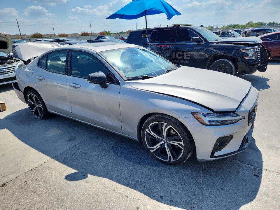 Volvo S60 2024 — Copart
