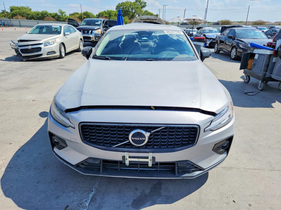 Volvo S60 2024 — Copart