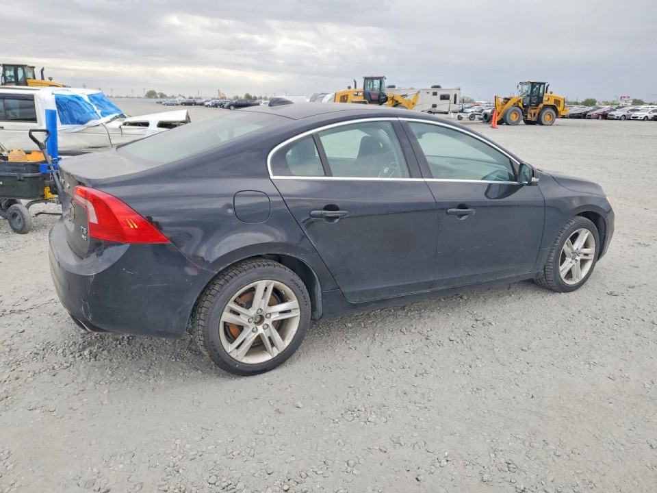 Volvo S60 2015 — Copart