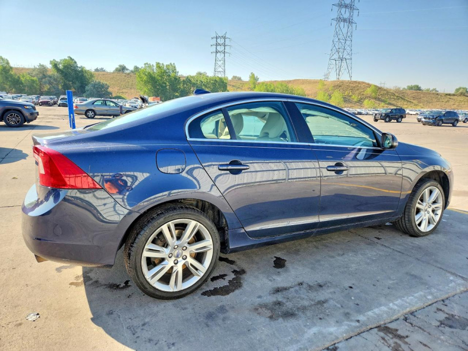 Volvo S60 2011 — Copart
