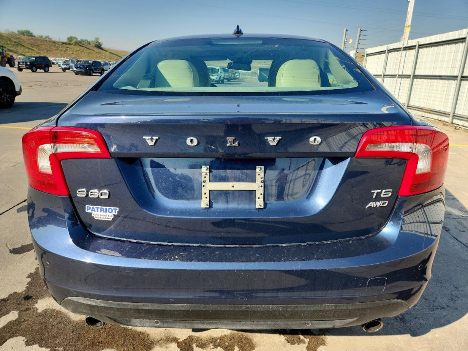 Volvo S60 2011 — Copart