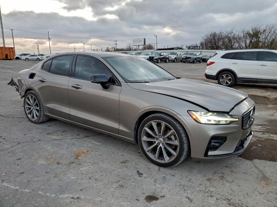 Volvo S60 2021 — Copart