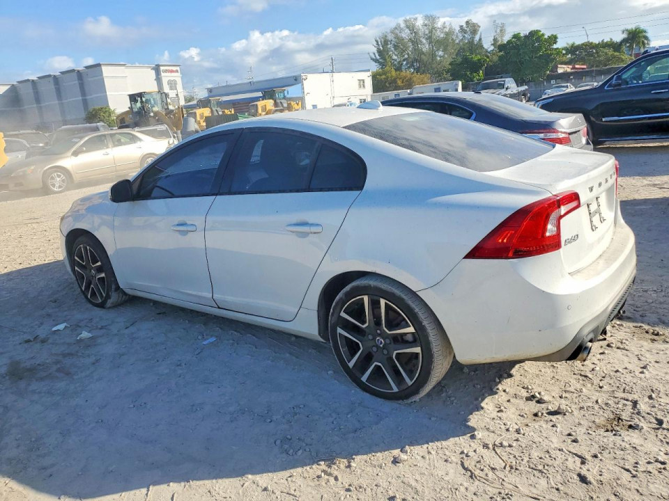 Volvo S60 2017 — Copart