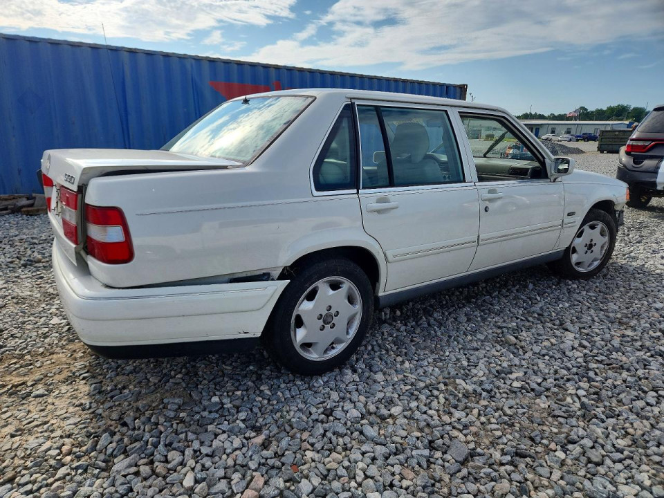 Volvo S90 1998 — Copart