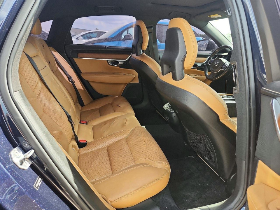 Volvo S90 2017 — Copart