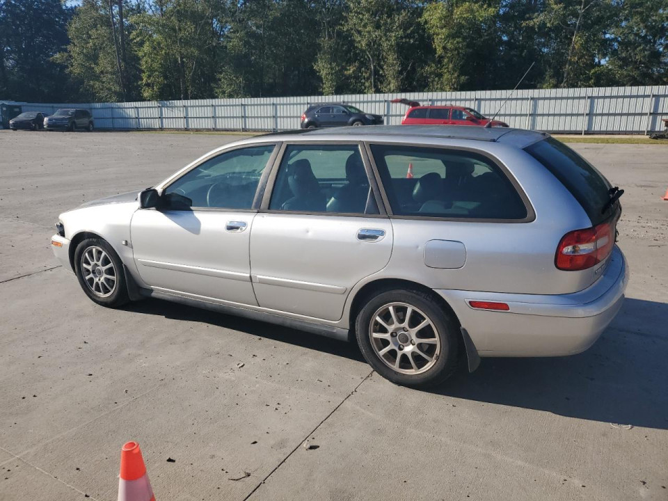 Volvo V40 2003 — Copart